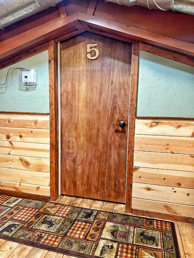 The Lodge At Devils Tower 外观 照片