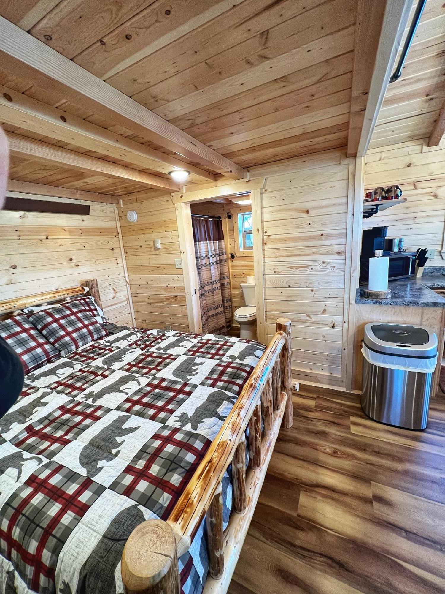The Lodge At Devils Tower 外观 照片