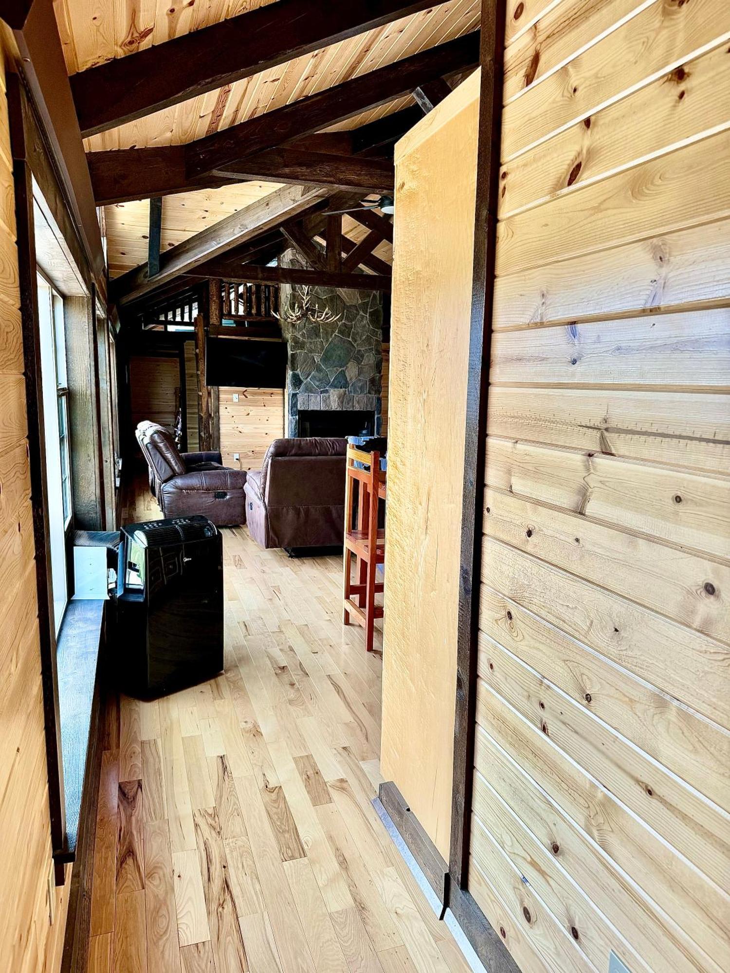 The Lodge At Devils Tower 外观 照片